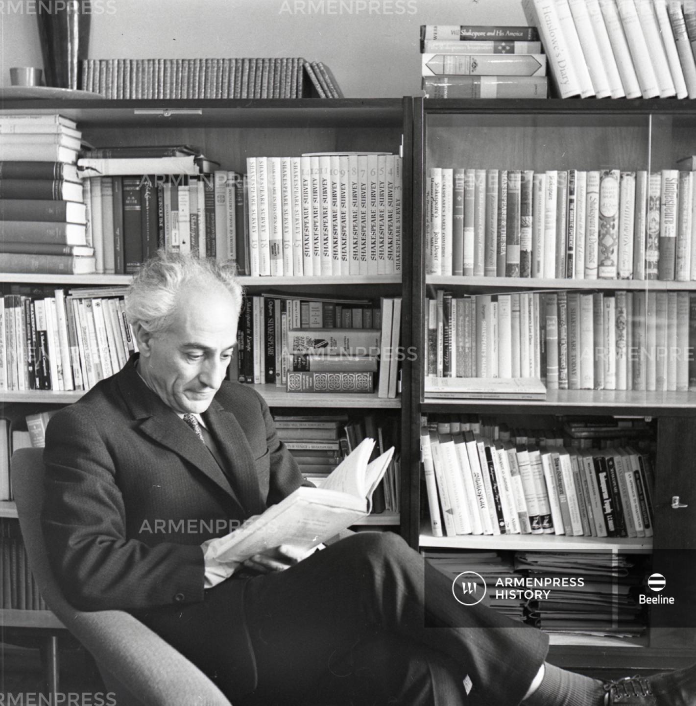 Գրականագետ, շեքսպիրագետ Ռուբեն Զարյան